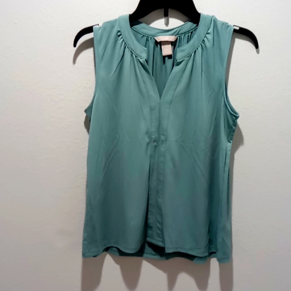 Seafoam green, sleeveless top